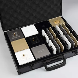 Фото #1 товара Демо-кейс WRA-CASE-MTL-BK-V4 (Arlight, Металл)