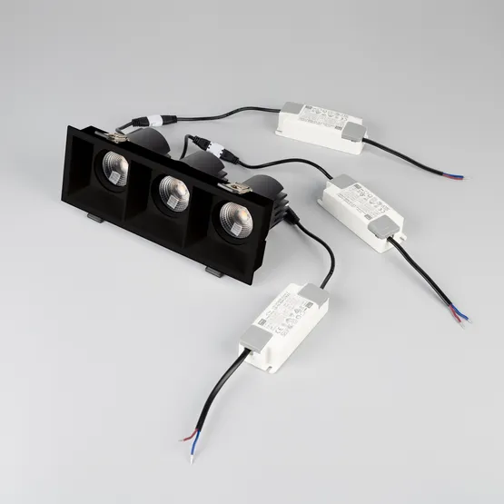 Фото #2 товара Светильник MS-FLOW-BUILT-S230x85-3x12W Warm3000 (BK, 15 deg, 230V) (Arlight, IP20 Металл, 5 лет)