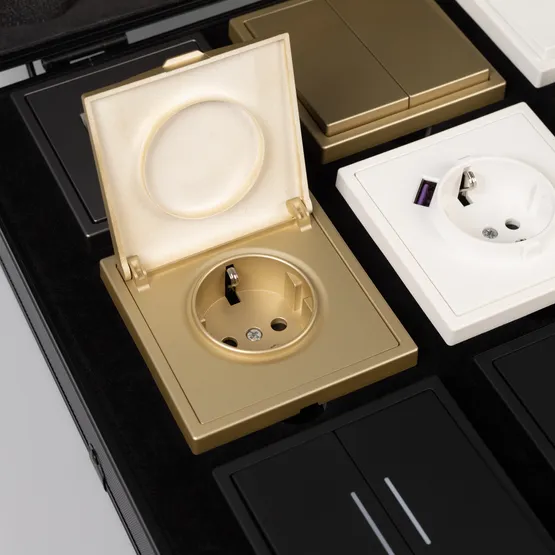 Фото #3 товара Демо-кейс WRA-CASE-MTL-BK-V7 (NOBE) (Arlight, Металл)